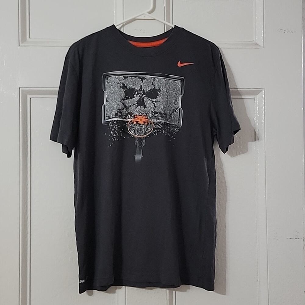 Men's Nike Graphic Tee Sz Lg